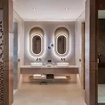 Bayou 5*