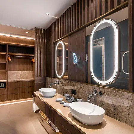 Bayou Hotel 5*